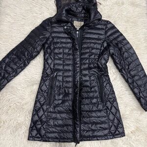 RAINFOREST Women's Glossy Black Quilted Puffer Jacket